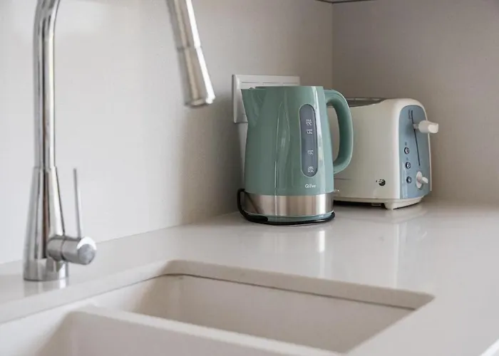 Family Flat Near Porto