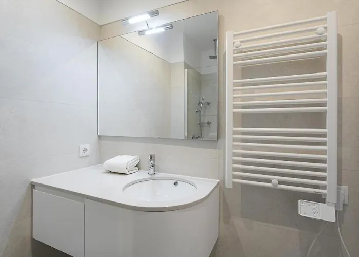 Family Flat Near Porto *